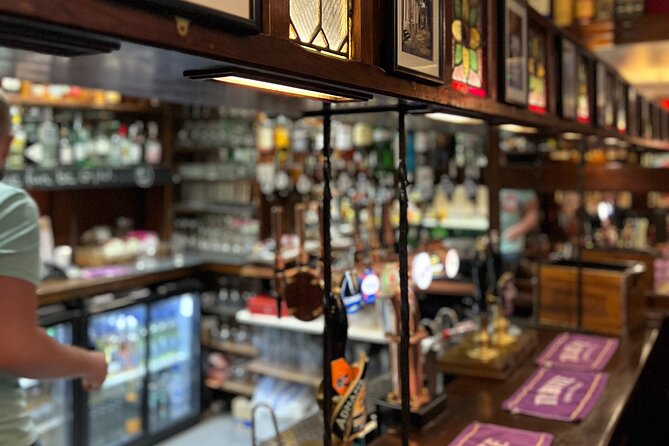 Royal Historic Pubs Walking Guided Tour in London - Timing, walking, and weather