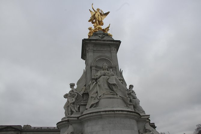 Royal london - St. James’s Palace and the Tudor connection