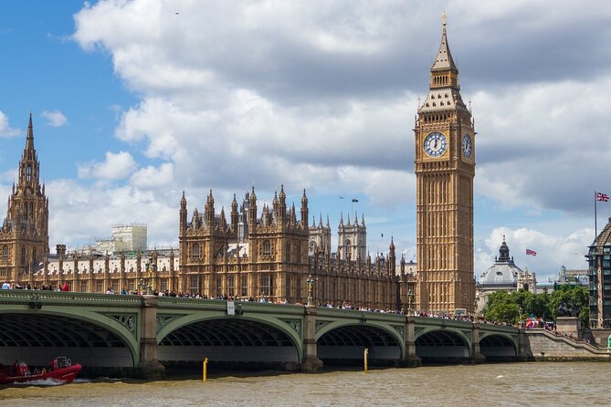 Royal London Westminster Tour - Buckingham Palace and the royal household