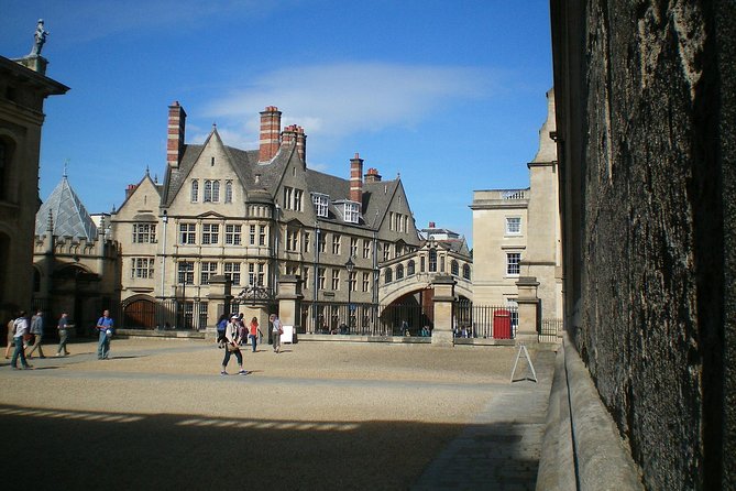 Royal Windsor, Oxford & Cotswold Private Tour - A 12-hour day with six hours on the road