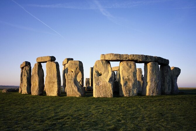 Royal Windsor & Stonehenge Private Tour - Why this pairing works in one long day