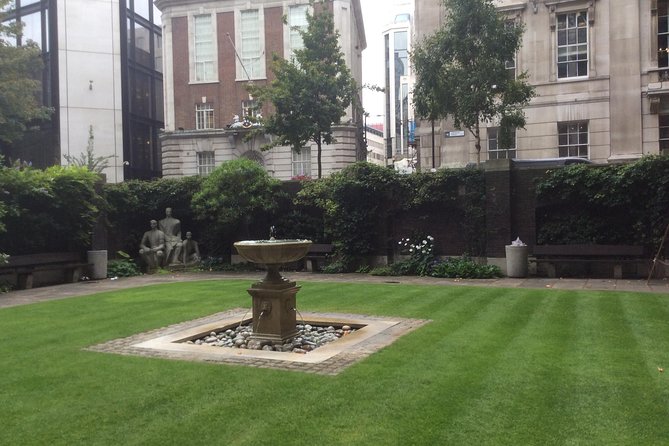 Secret Gardens of the City of London Private Tour - St. Dunstan in the East and Pepys’s old neighborhood