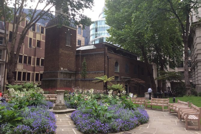 Secret Gardens of the City of London Private Tour - From medieval darkness to a modern rooftop view
