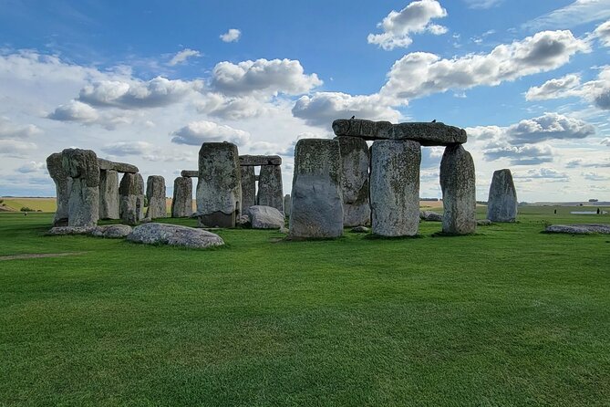 Secrets of Stonehenge Private Half-Day Tour from Bath - Arriving at a Prehistoric Stone Circle