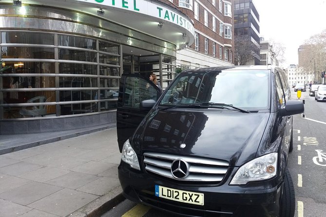 Shared Departure Transfer from your London Hotel to the Airport - A hotel pickup that removes the hardest part