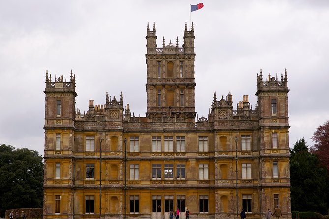 Shared Group Downton Abbey and Highclere Castle Tour from London - Cogges Manor Farm and the working side of Downton