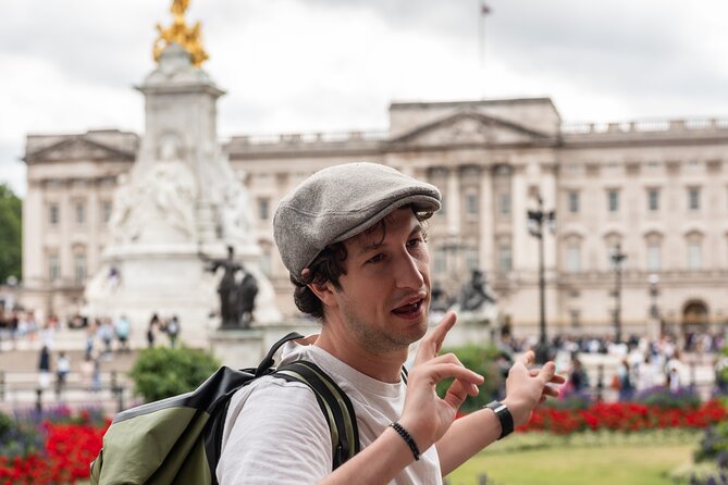 Sherlock Holmes Museum & See London's Top Sights Walking Tour - Trafalgar Square, Horse Guards, and Whitehall