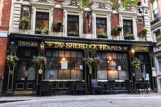 Sherlock Holmes Private Guided Tour - BBC Series & Traditional Locations - Speedy’s Cafe and 221b Baker Street