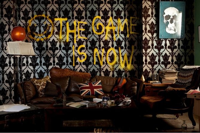 Sherlock: The Official Live Game - Original appearances from Benedict Cumberbatch and the cast