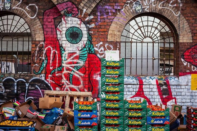 Shoreditch Street Art Private Photography Tour including Brick Lane - Meeting point, finish, and cancellation terms