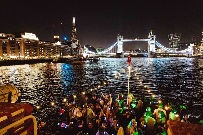 Silent Disco London Thames Boat Party - Choosing music from three DJ channels