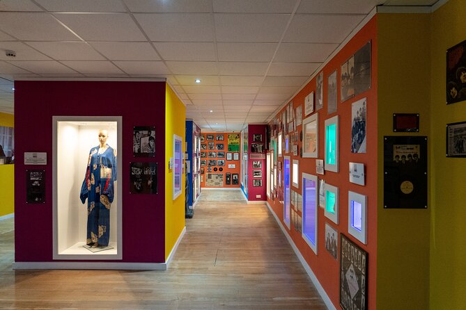 Skip the Line: Liverpool Beatles Museum - The perfect tribute to the Beatles - The audio guide can make a big difference