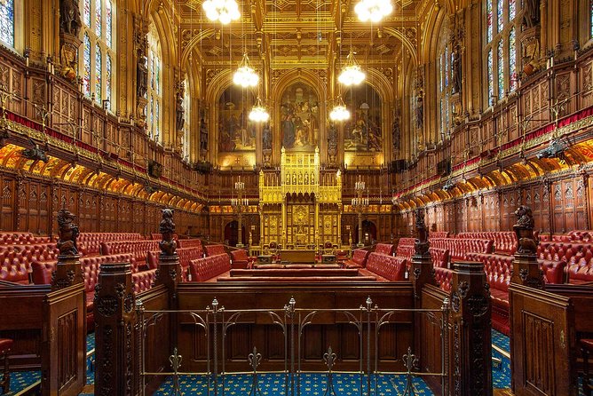 Skip the Line Parliament & Westminster Abbey Fully-Guided Tour - Walking from the Abbey to Parliament