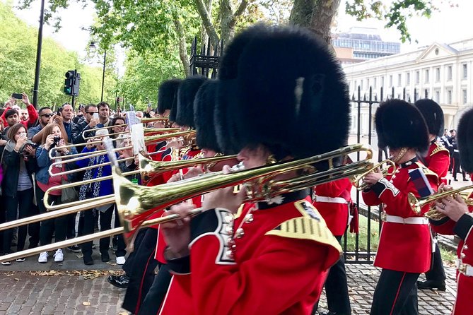 Skip the Line Westminster Abbey & Changing of The Guard Tour - Westminster Abbey gives the tour its strongest foundation
