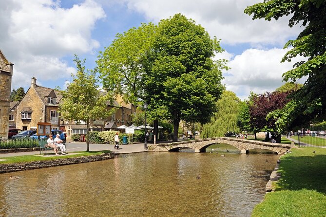 Small-Group Cotswolds Tour (From London) - Burford, the gateway town