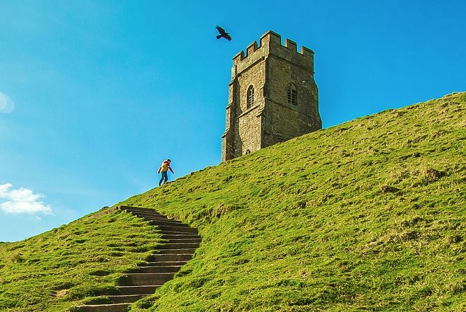 Small-Group Day Trip to Stonehenge, Glastonbury, and Avebury from London - Avebury: the most relaxed and unusual stop