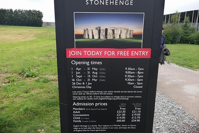 Southampton Cruise Term/ Hotel to London with Stopovers at Stonehenge & Windsor - Timing, luggage, and physical demands