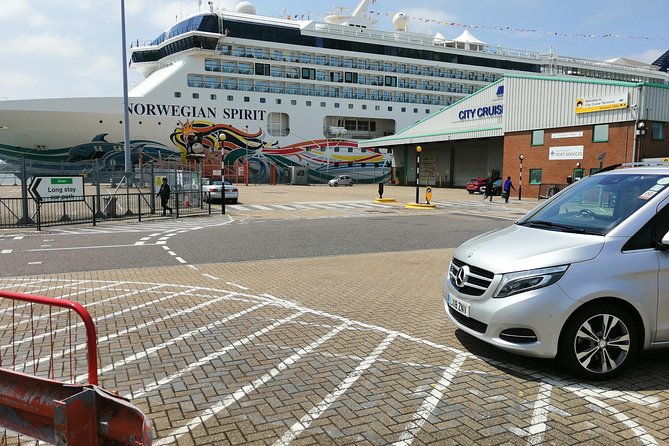 Southampton Cruise Term/ Hotel to London with Stopovers at Stonehenge & Windsor - Is the $1,302.46 group price good value?