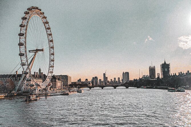 Southbank Immersive Self-Guided Audio Walking Tour - Bargehouse and Oxo Tower Wharf