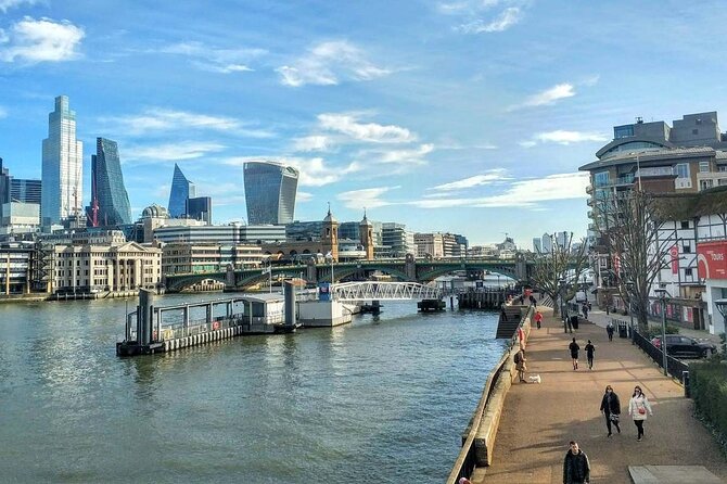 Southwark Pirates of the Thames Quest Experience in London - HMS Belfast and the finish near Tower Bridge