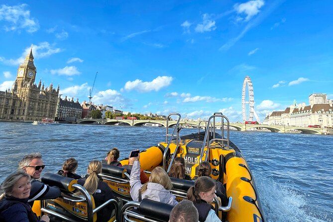 Speedboat Sightseeing: Embankment OR Westminster Pier -45 Minutes - A small boat with a big physical feel