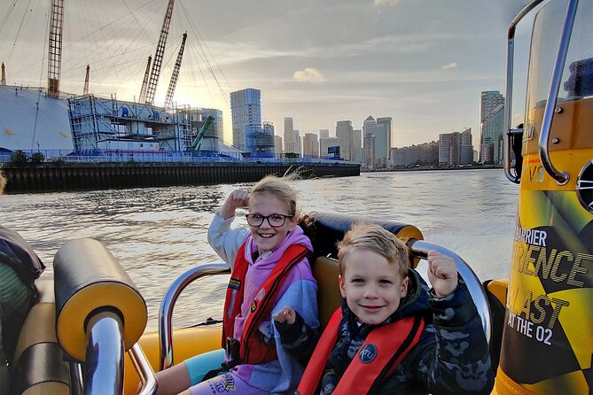 Speedboat 'Ultimate Tower Blast' from Tower Millennium Pier - 40 minutes - Weather, clothing, and comfort