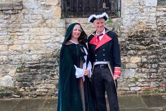 Stamford Town Guided Tours - The Eleanor Cross sculpture and a medieval connection