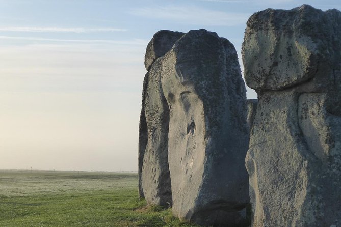 Stonehenge and Bath City Tour - Private tour from Bath - Reaching Stonehenge by private car