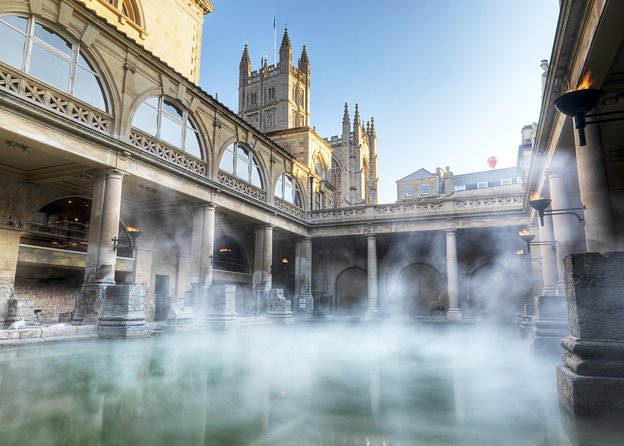 Stonehenge and Bath Guided Day Tour from London - Three Hours to Find Your Own Bath
