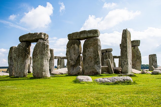 Stonehenge and Salisbury Cathedral Private Tour from Southampton - Stonehenge with about 90 minutes on site