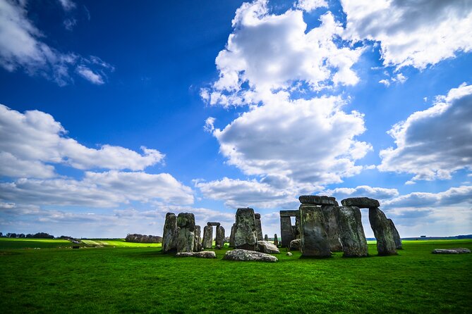 Stonehenge and Windsor from London - Food, walking, and what to bring