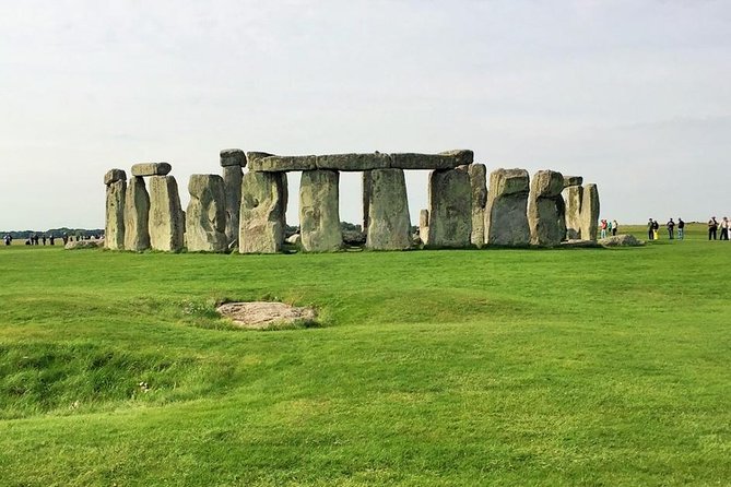 Stonehenge & Bath Day Tour from London including Admission - Choosing between the Roman Baths and Jane Austen
