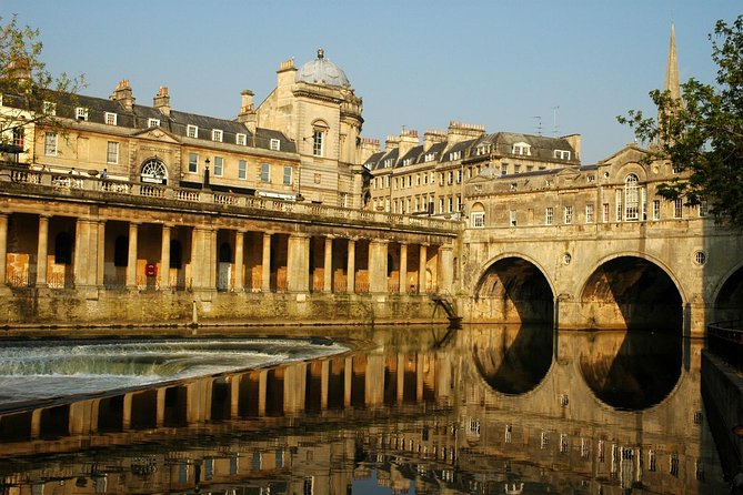 Stonehenge & Bath Private Car Tour from London - Your private Mercedes and guide setup