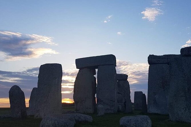 Stonehenge & Bath Private driverTours - Roman Bath history in a compact city
