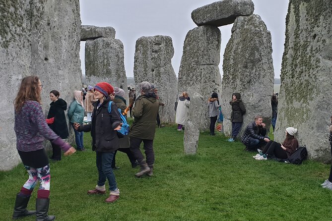 Stonehenge & Bath Private driverTours - Who should book this Stonehenge and Bath tour