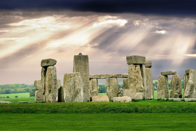 Stonehenge Half Day Tour with Entry and Extra Time - Neolithic houses, museum objects, and the 5,500-year-old man