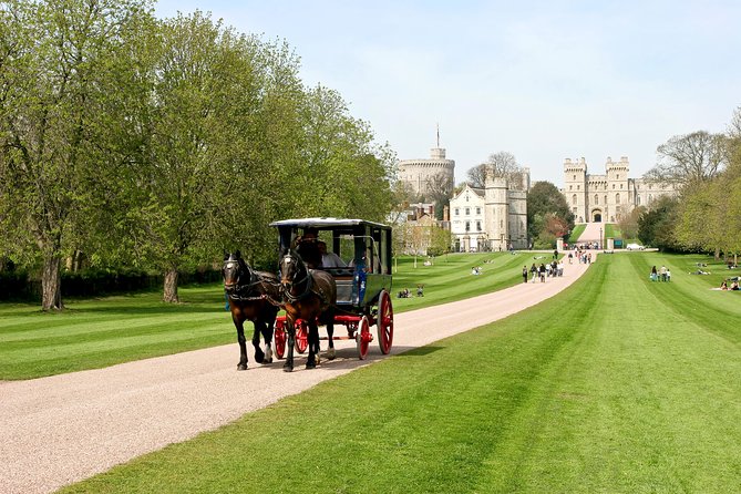 Stonehenge, Windsor Castle and Bath Full Day Guided Tour - Stonehenge: mystery with enough time to look around