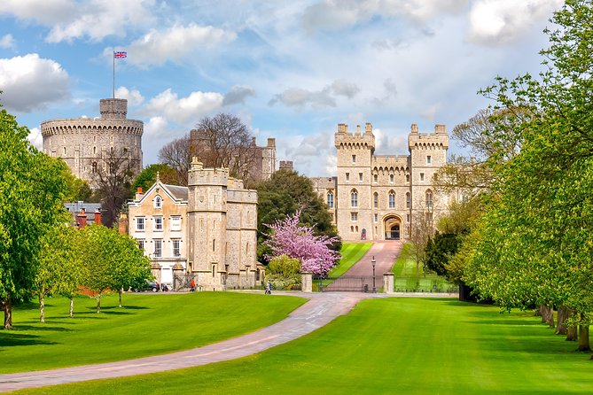 Stonehenge & Windsor Tours from London or Southampton - Stonehenge: prehistoric stones and a useful exhibition center