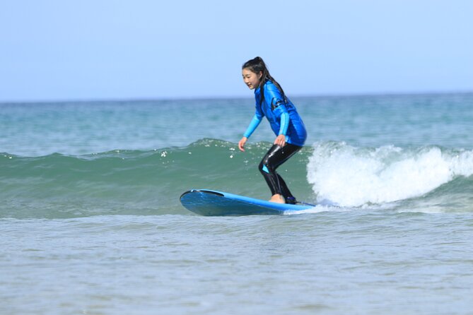 Surf Lesson - Getting into the right equipment