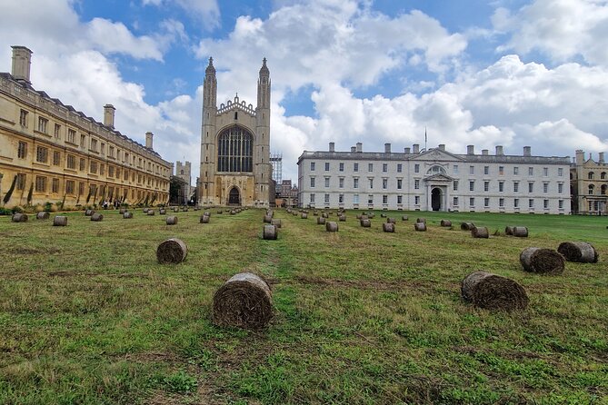 Tangential Cambridge: Private Walking Tour of Cambridge - A Cambridge walk that starts before the postcard view