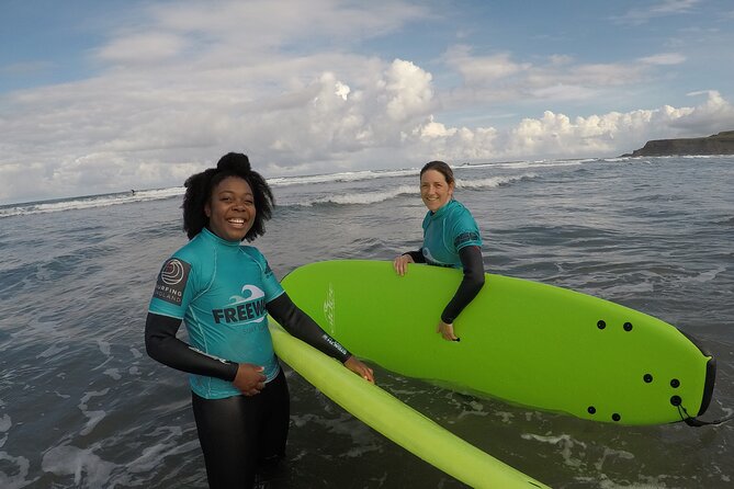 Taster Surfing Lesson in Bude - Your first 30 minutes: wetsuit, board, and safety