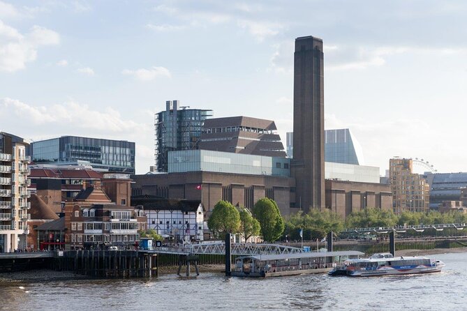 Tate Modern Official Discovery Tour - Why a small group can make the hour better