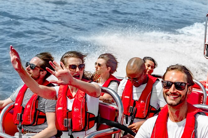 Thames High-Speed Zone Speedboat in London - What the small boat changes