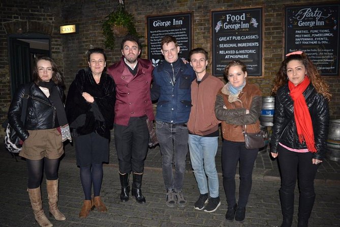 The Cloak and Dagger Tour in London - Starting at the George Inn