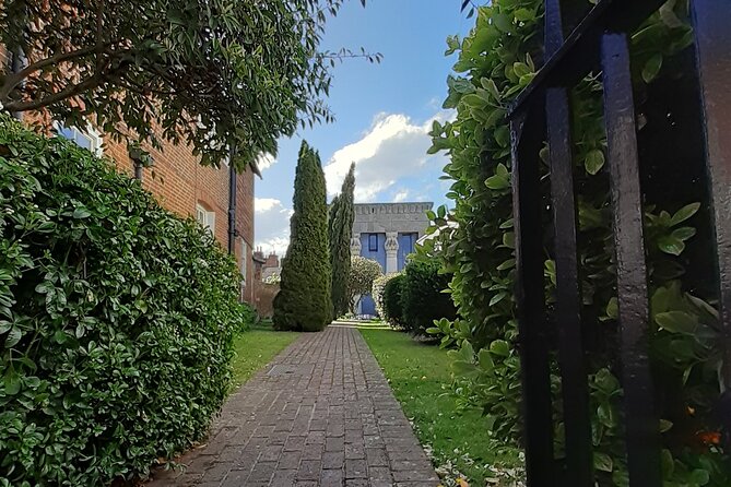 The Condensed Canterbury Tour - What the guide adds to a brisk route