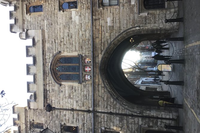 The Freemasons Tour of London - From Clerkenwell’s well to the Knights of St John