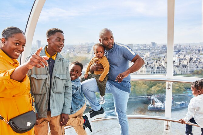 The London Eye Entry Ticket - Inside the capsule: space, crowds, and photographs