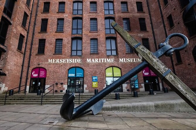 The Story of Liverpool 2-Hour Walking Tour - The Titanic engineers’ memorial sets the tone