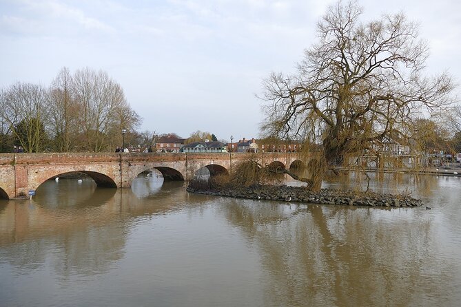 The WalkTalkShow.co.uk - Guided Tour of Stratford upon Avon - The American Fountain and Stratford’s old market life