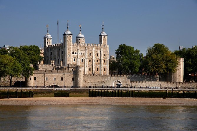 Tower of London and Crown Jewels Exhibition Ticket - How long should you stay?